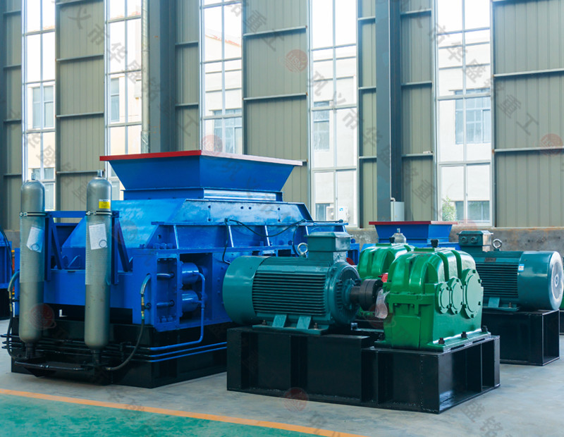 廢(fei)渣(zha)破(po)碎機(ji)